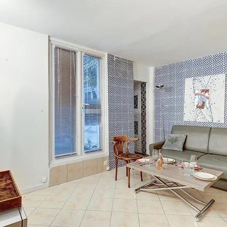 Apartment 347 Lombards Terrasse - Superbe Appartement, Paris